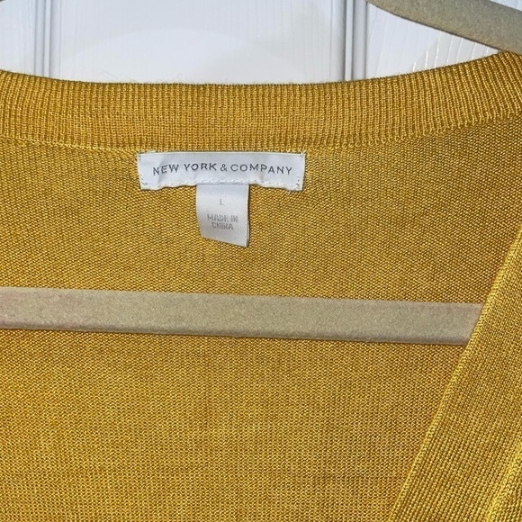 New YORK & COMPANY Button down cardigan SZ L​​​​​​​​​​ - Picture 2 of 6